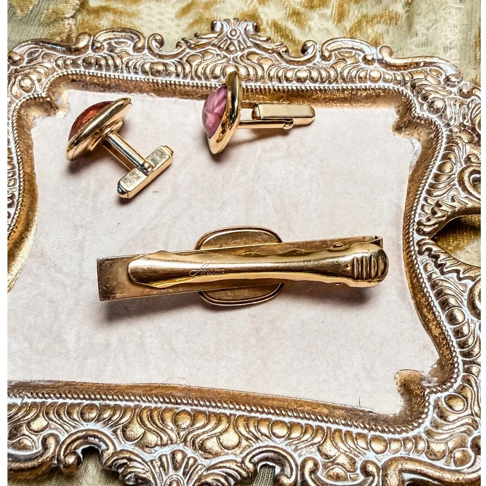 Anson‎ Gold and Pink Tie Clip with Cufflinks